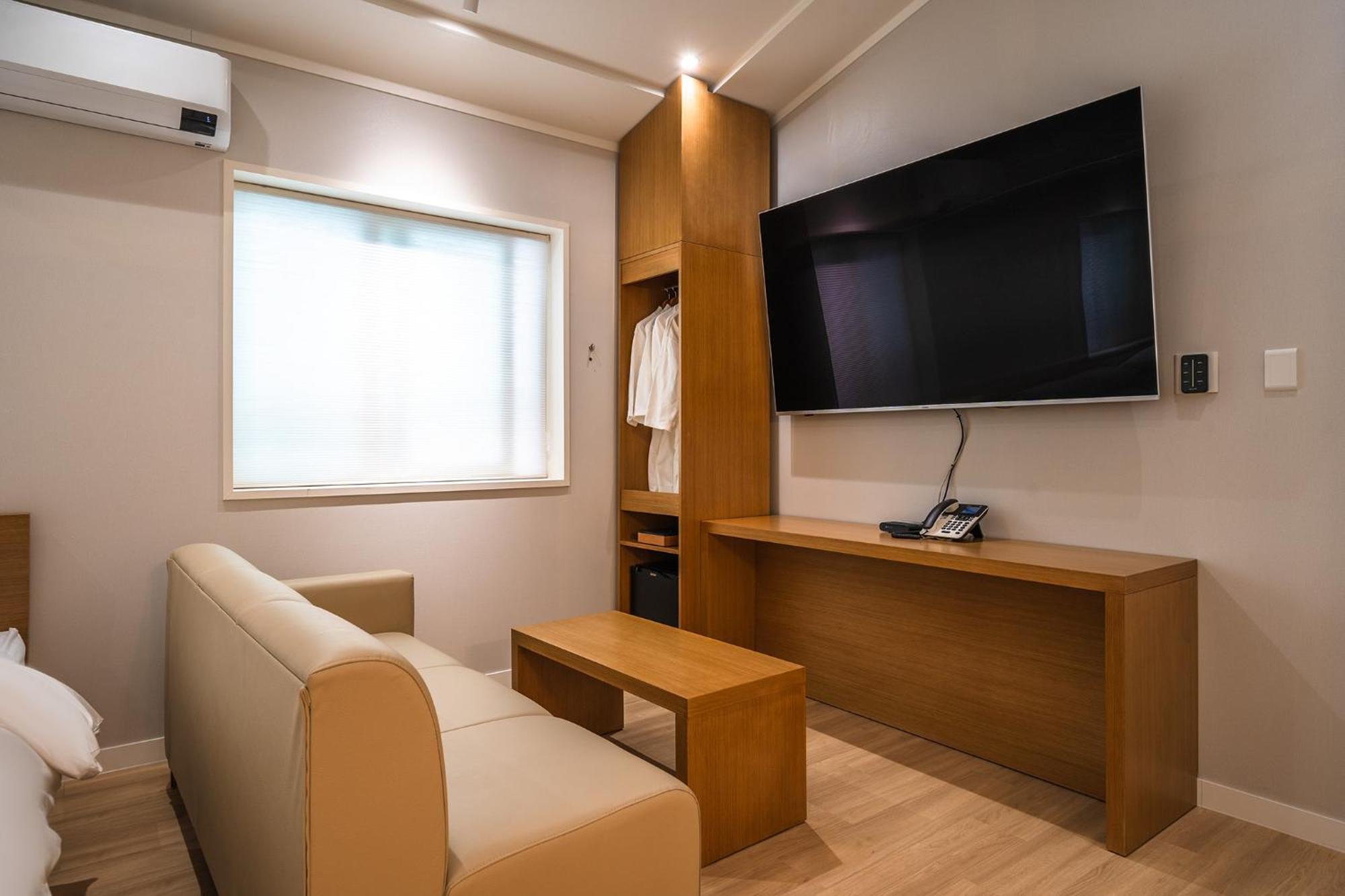Mono Hotel Suwon Extérieur photo
