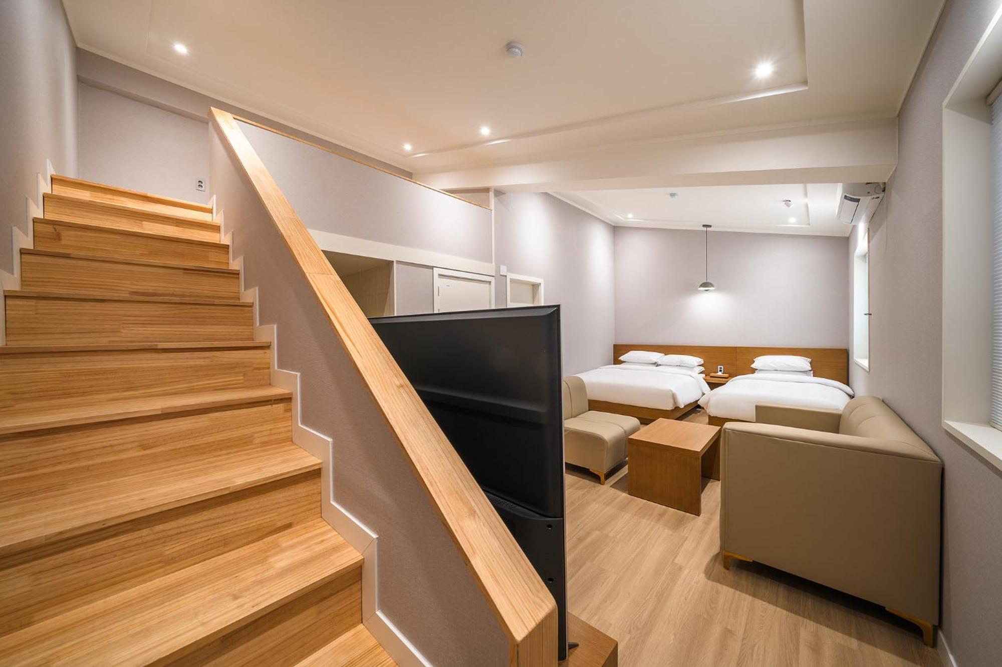 Mono Hotel Suwon Extérieur photo