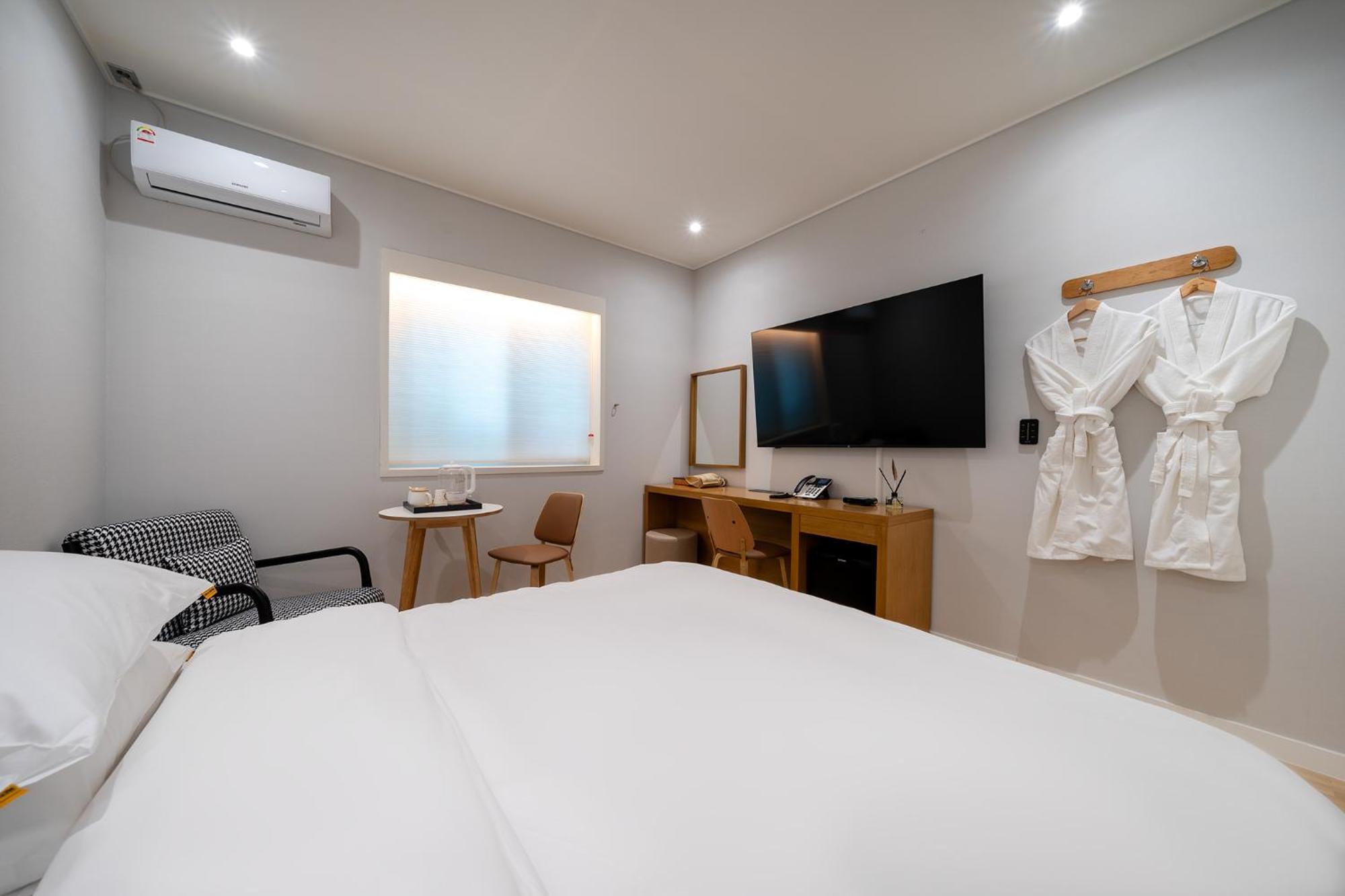 Mono Hotel Suwon Extérieur photo