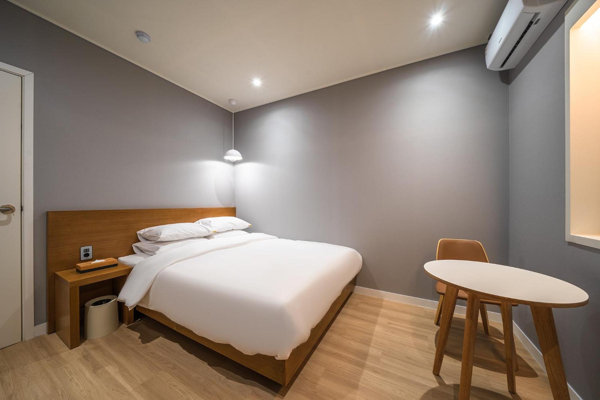 Mono Hotel Suwon Extérieur photo