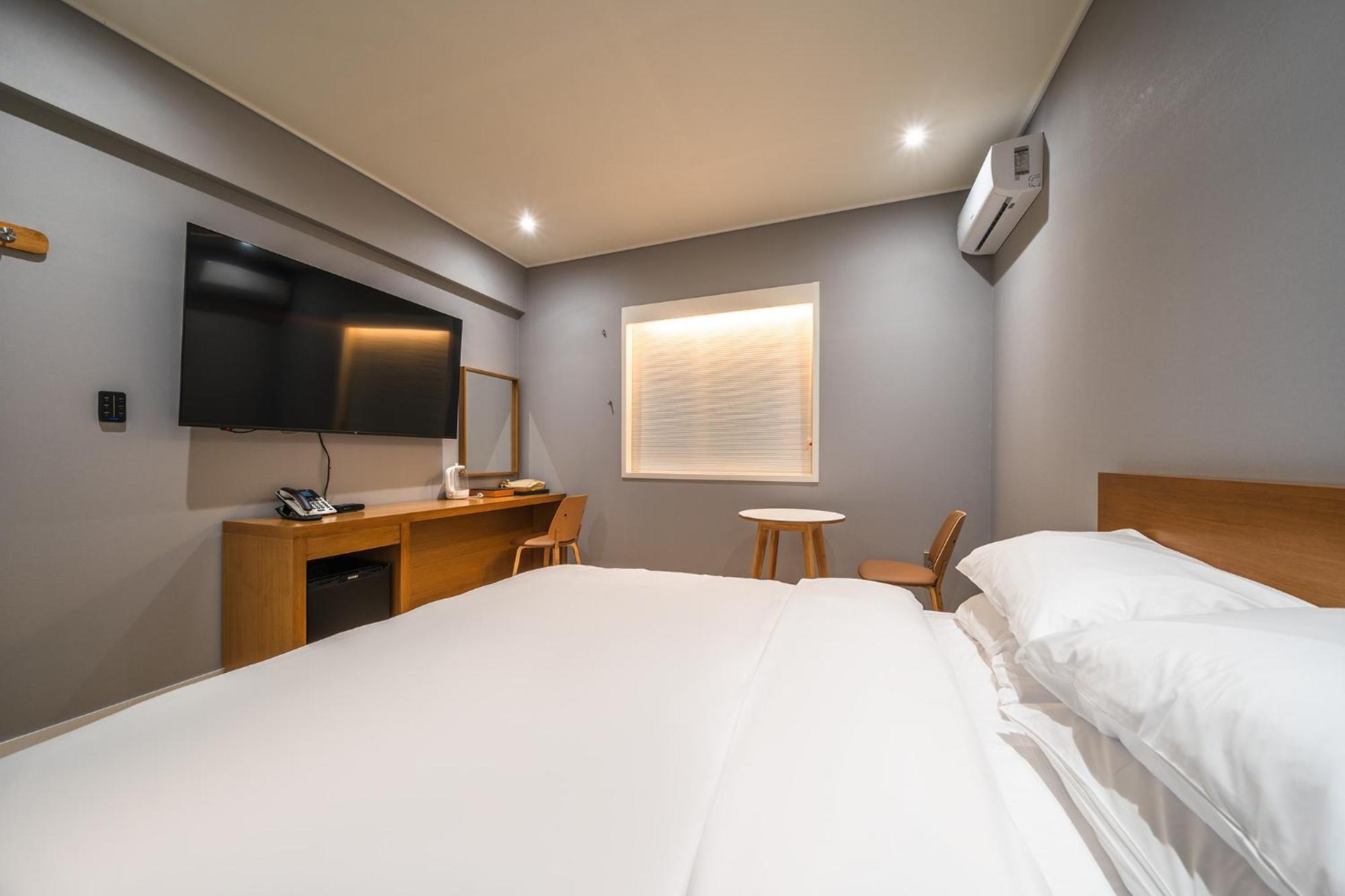 Mono Hotel Suwon Extérieur photo